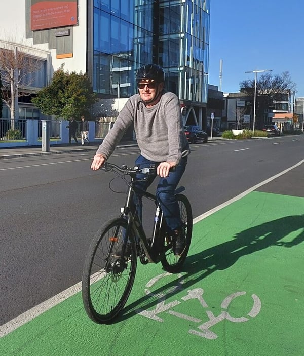 Matthew e-bike